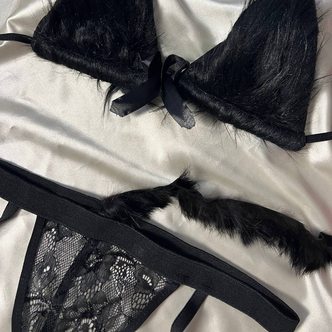 طقم لانجري كات