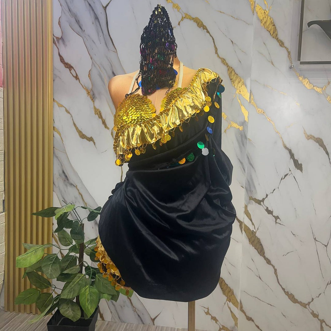 بدلة رقص شرقية أنيقة